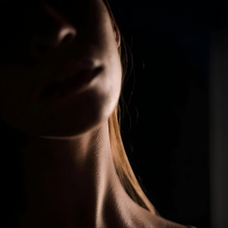 Секс играчки и психично здраве: Как удоволствието става терапия